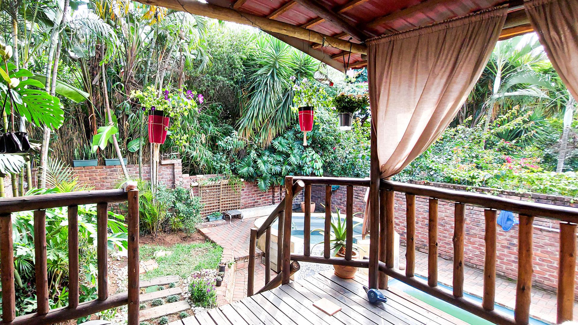 Patio of property in Sonheuwel