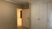 Main Bedroom - 13 square meters of property in Fourways