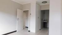 Main Bedroom - 18 square meters of property in Rooihuiskraal North