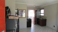 Lounges - 16 square meters of property in Benoni
