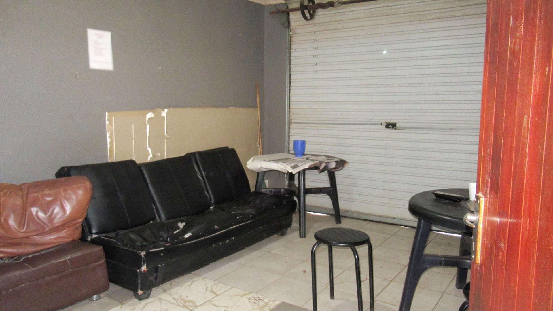 Rooms of property in Alliance