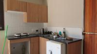 Kitchen - 10 square meters of property in Delmore Park