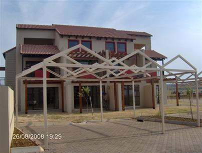 1 Bedroom Apartment to Rent in Silver Lakes Golf Estate - Property to rent - MR57282