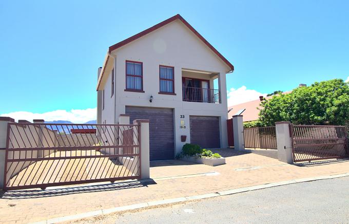 4 Bedroom House for Sale For Sale in Gordons Bay - MR573030