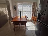 Dining Room of property in Glen Marais