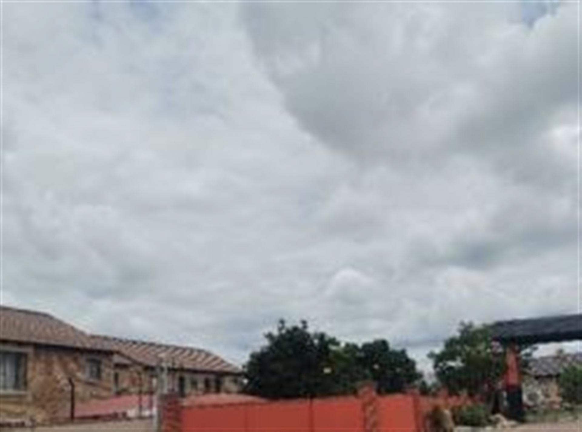 Front View of property in Akasia