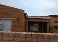 Front View of property in Kwa-Thema