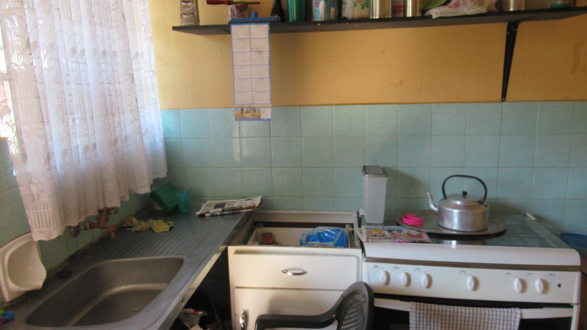 Staff Room - 32 square meters of property in Florida