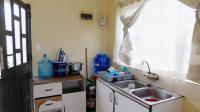 Kitchen - 9 square meters of property in Lovu