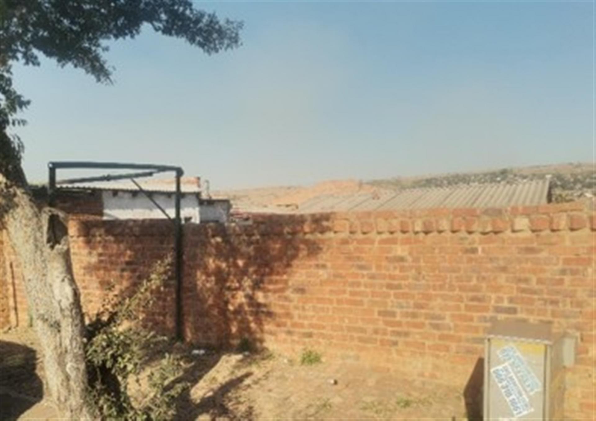 Front View of property in Saulsville