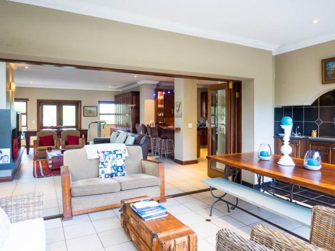 Houses For Sale in Woodhill Golf Estate MyRoof.co.za