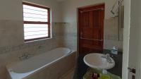 Main Bathroom - 7 square meters of property in Morningside