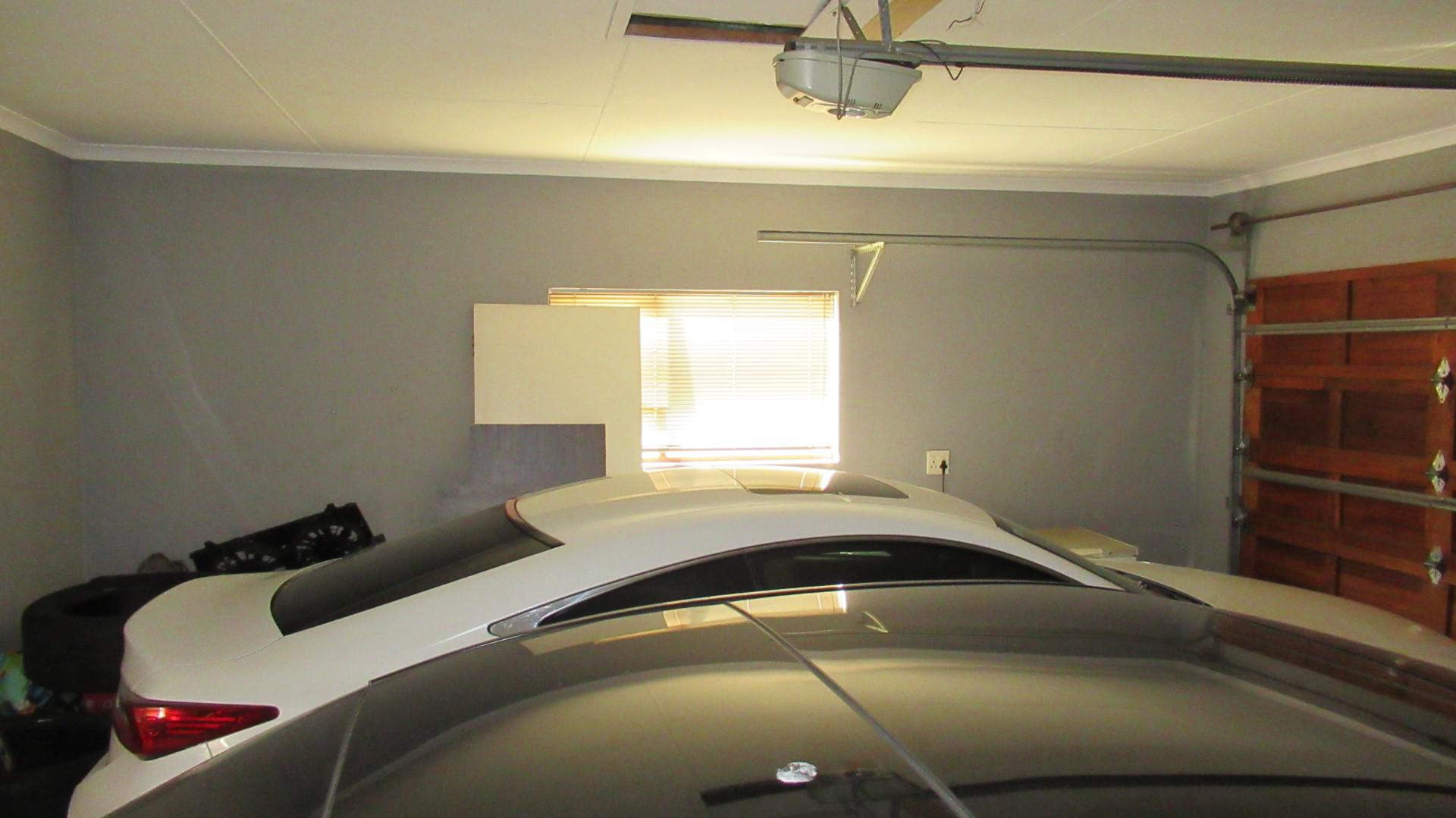 Spaces - 13 square meters of property in Helderwyk Estate