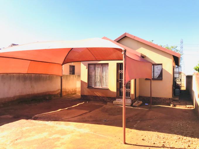 3 Bedroom House for Sale For Sale in Soshanguve - MR573799