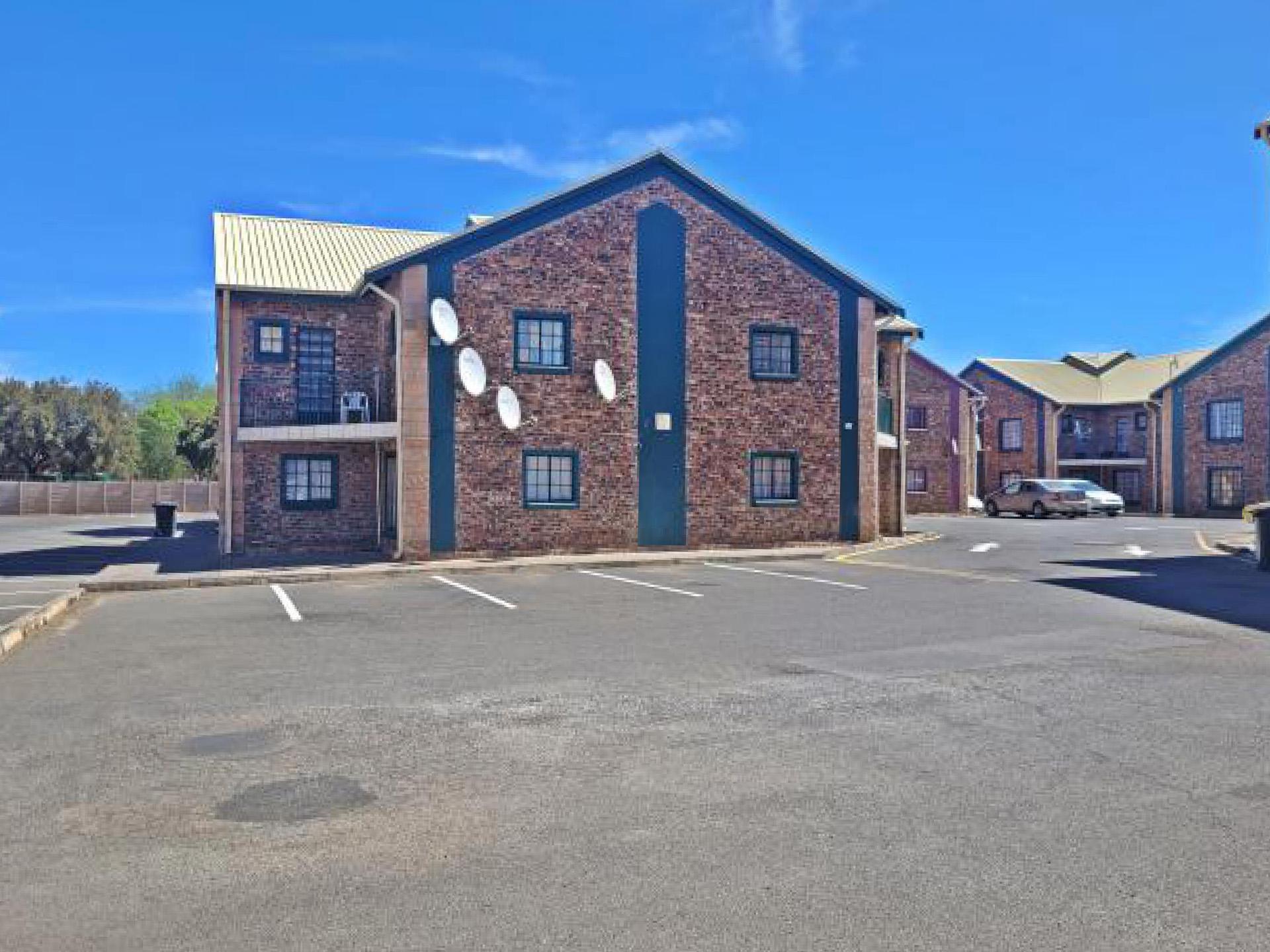 Front View of property in Willows