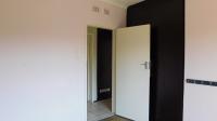 Bed Room 2 - 11 square meters of property in Dawncliffe