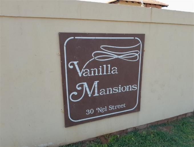 Standard Bank SIE Sale In Execution Sectional Title for Sale in Rensburg - MR574012