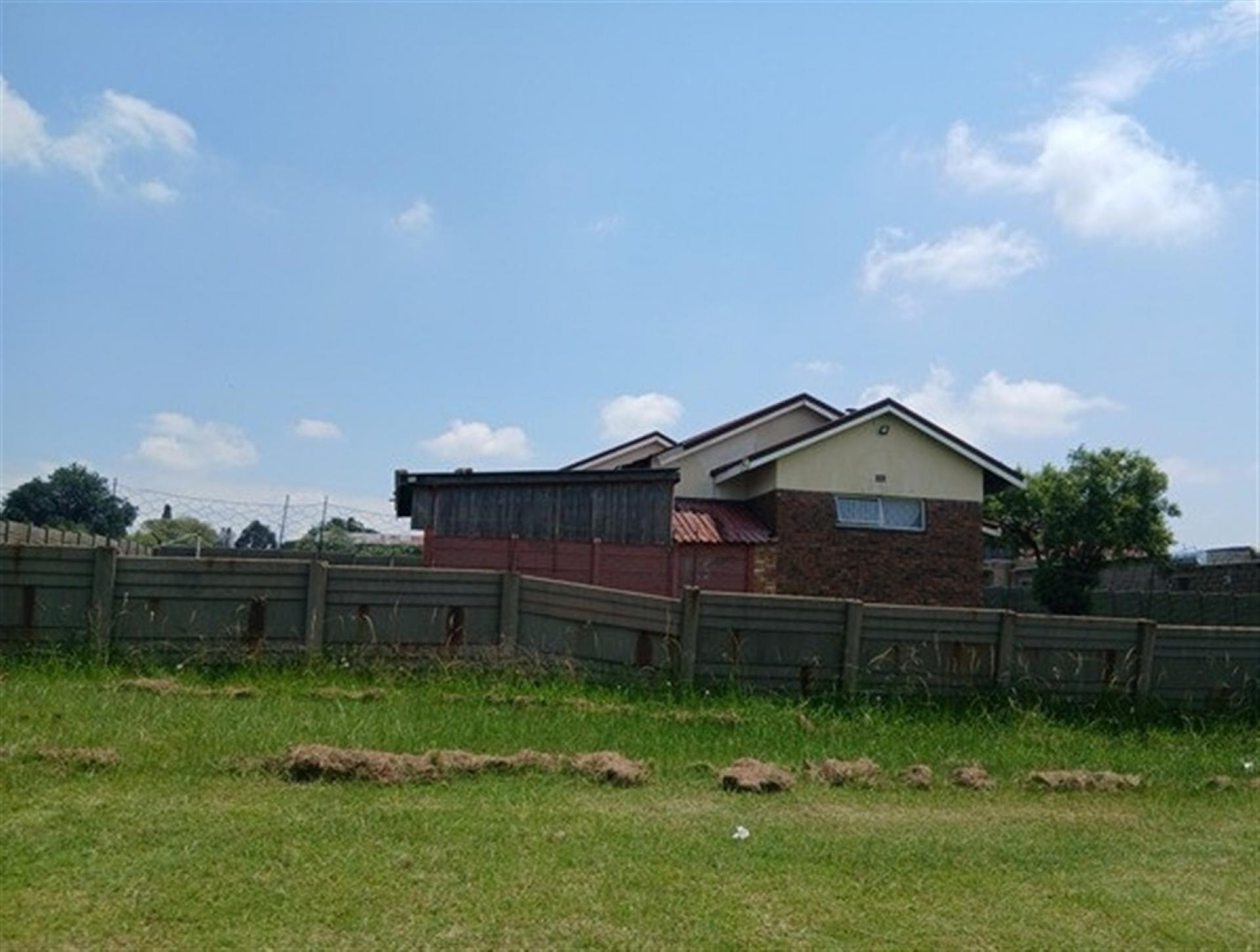 Front View of property in Hendrina