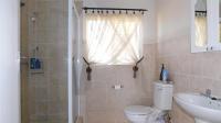 Bathroom 1 - 7 square meters of property in Annlin