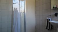 Bathroom 1 - 7 square meters of property in Comet