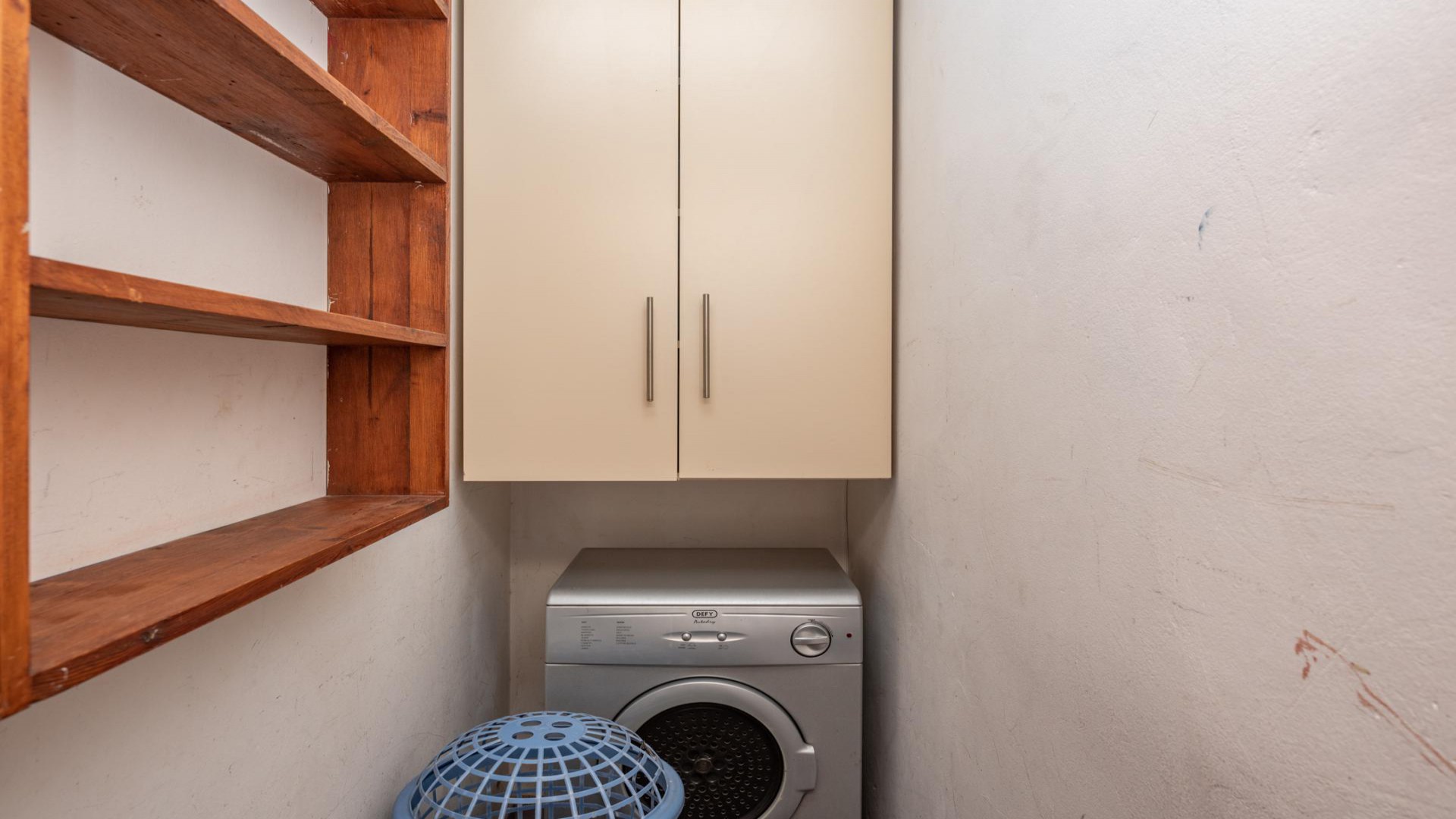 Laundry Room  of property in Port Elizabeth Central