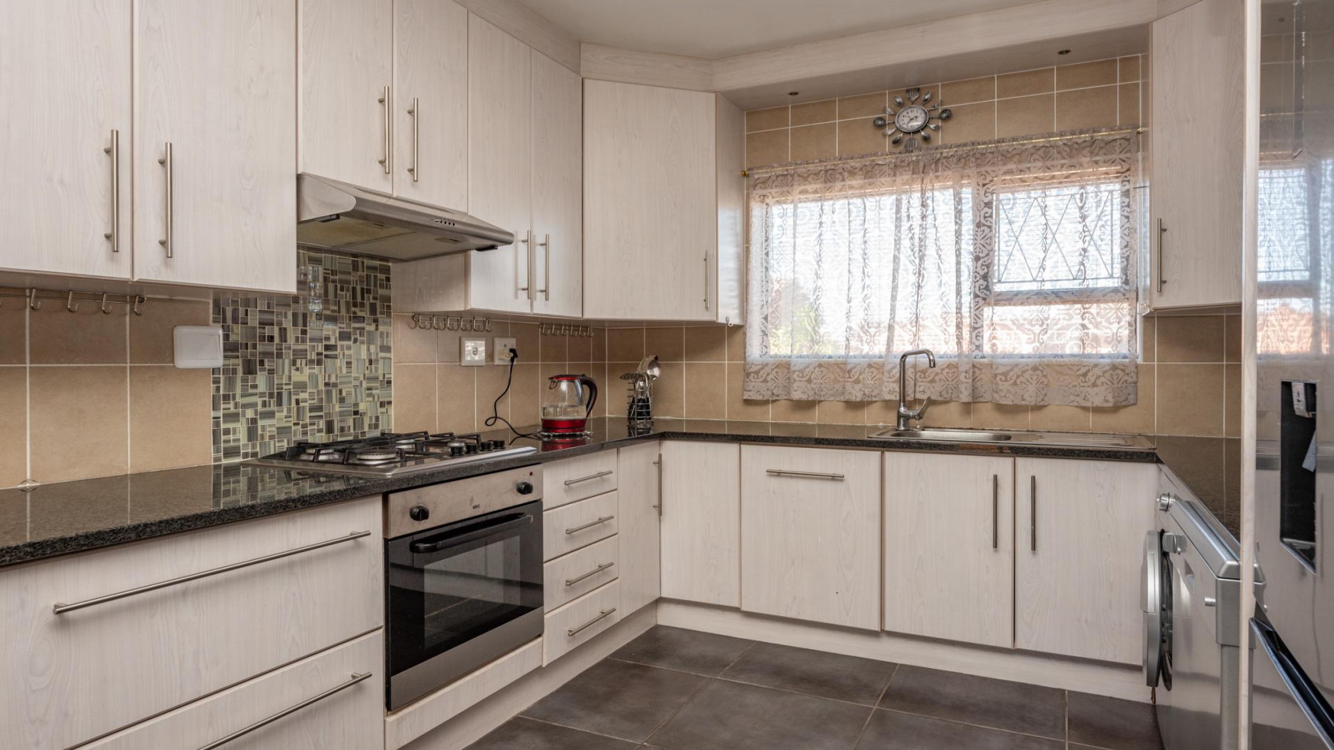 Kitchen of property in Port Elizabeth Central