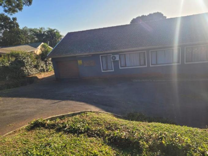 Houses For Sale in Yellowwood Park MyRoof.co.za