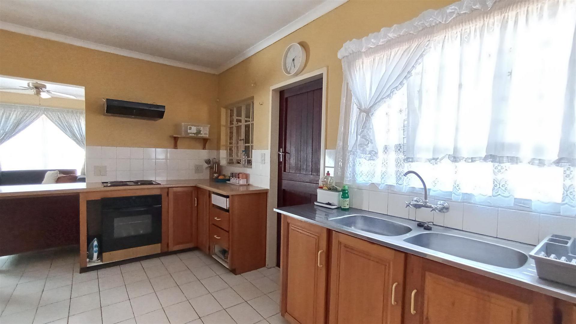 Kitchen - 20 square meters of property in Doornpoort