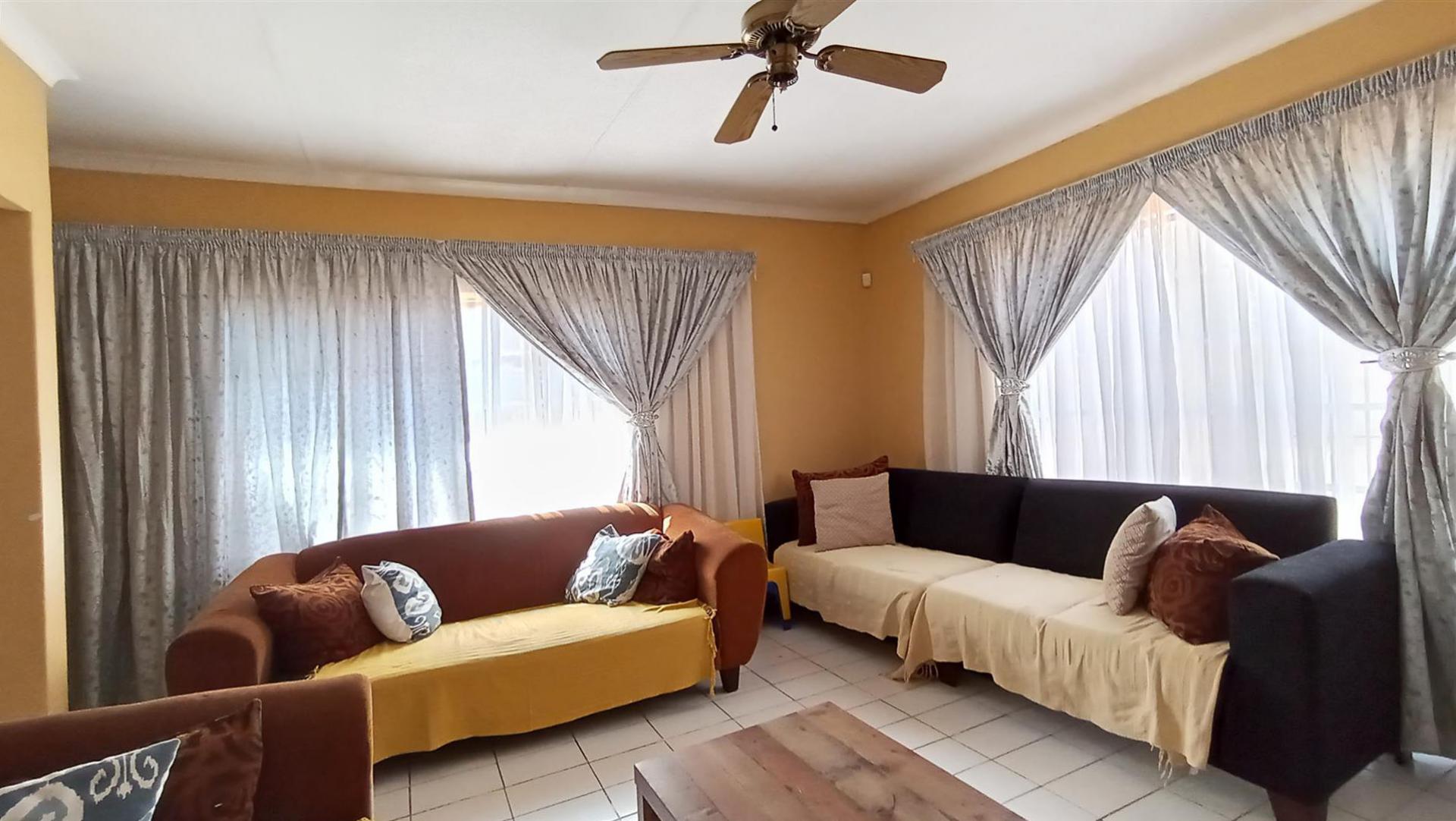 TV Room - 22 square meters of property in Doornpoort