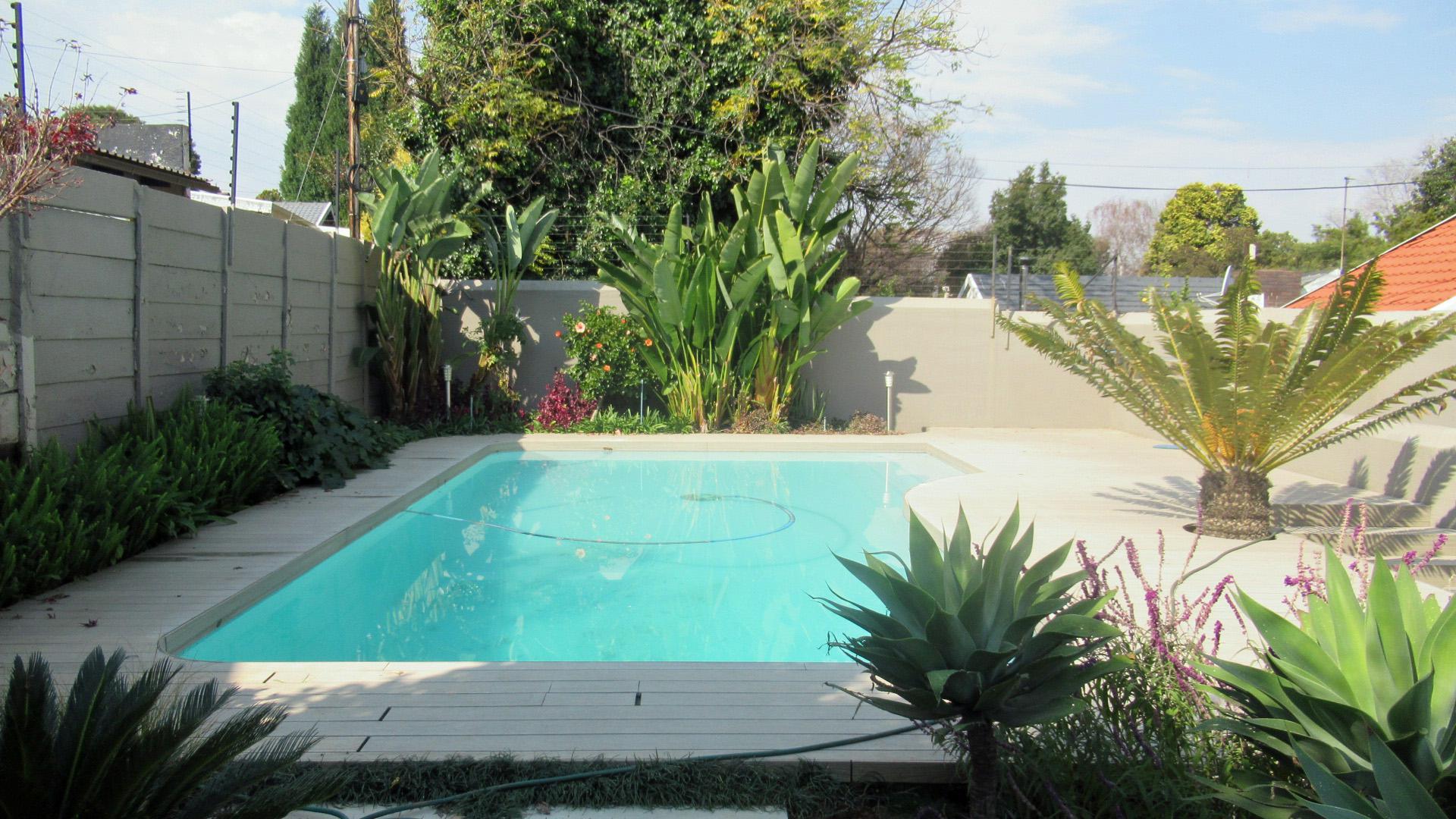 Backyard of property in Parkmore