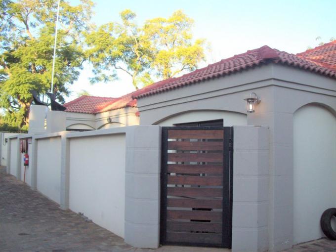 3 Bedroom Simplex for Sale For Sale in Polokwane - MR574568