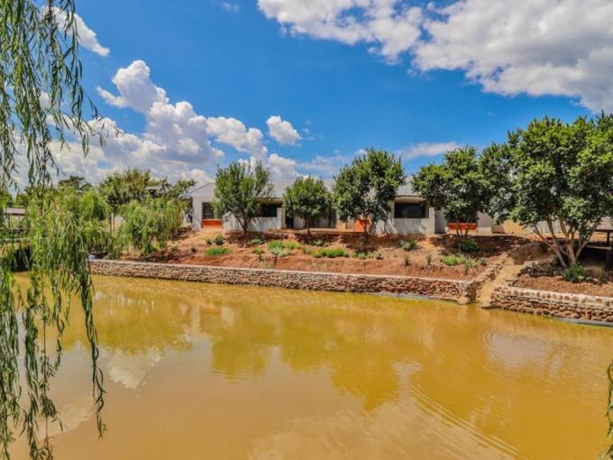 2 Bedroom Simplex for Sale For Sale in Melodie - MR574665