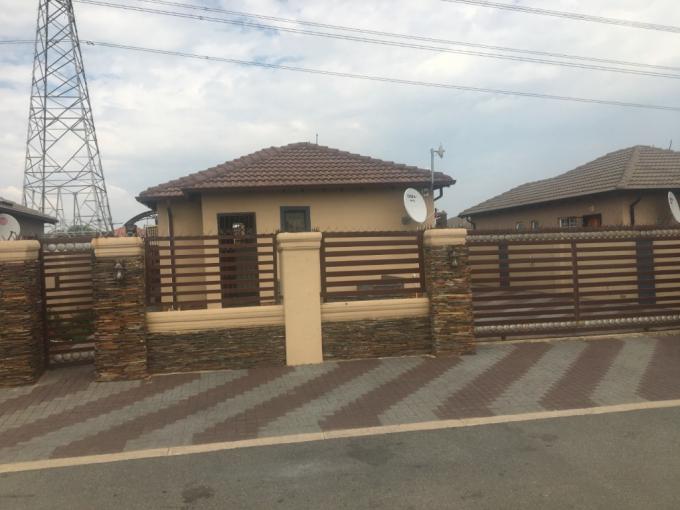 3 Bedroom House for Sale For Sale in Kirkney - MR574674