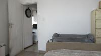 Bed Room 2 - 16 square meters of property in Chloorkop