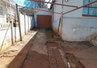 Front View of property in Bezuidenhout Valley