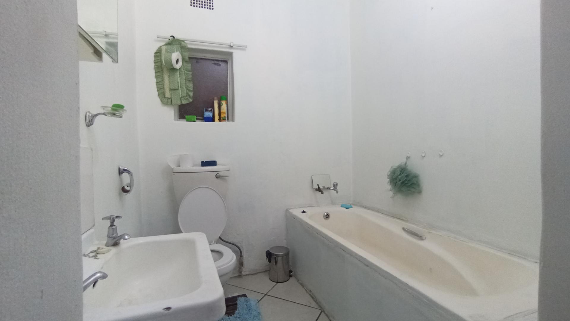 Flatlet of property in Daspoort