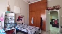 Bed Room 2 - 22 square meters of property in Daspoort