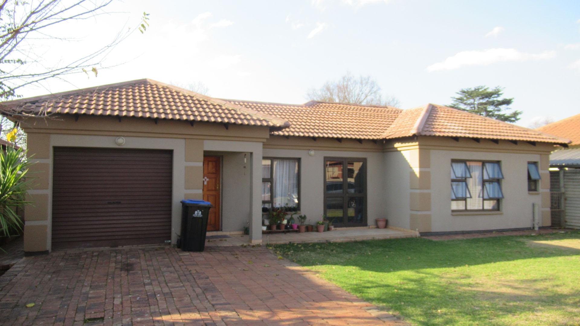 Front View of property in Vanderbijlpark