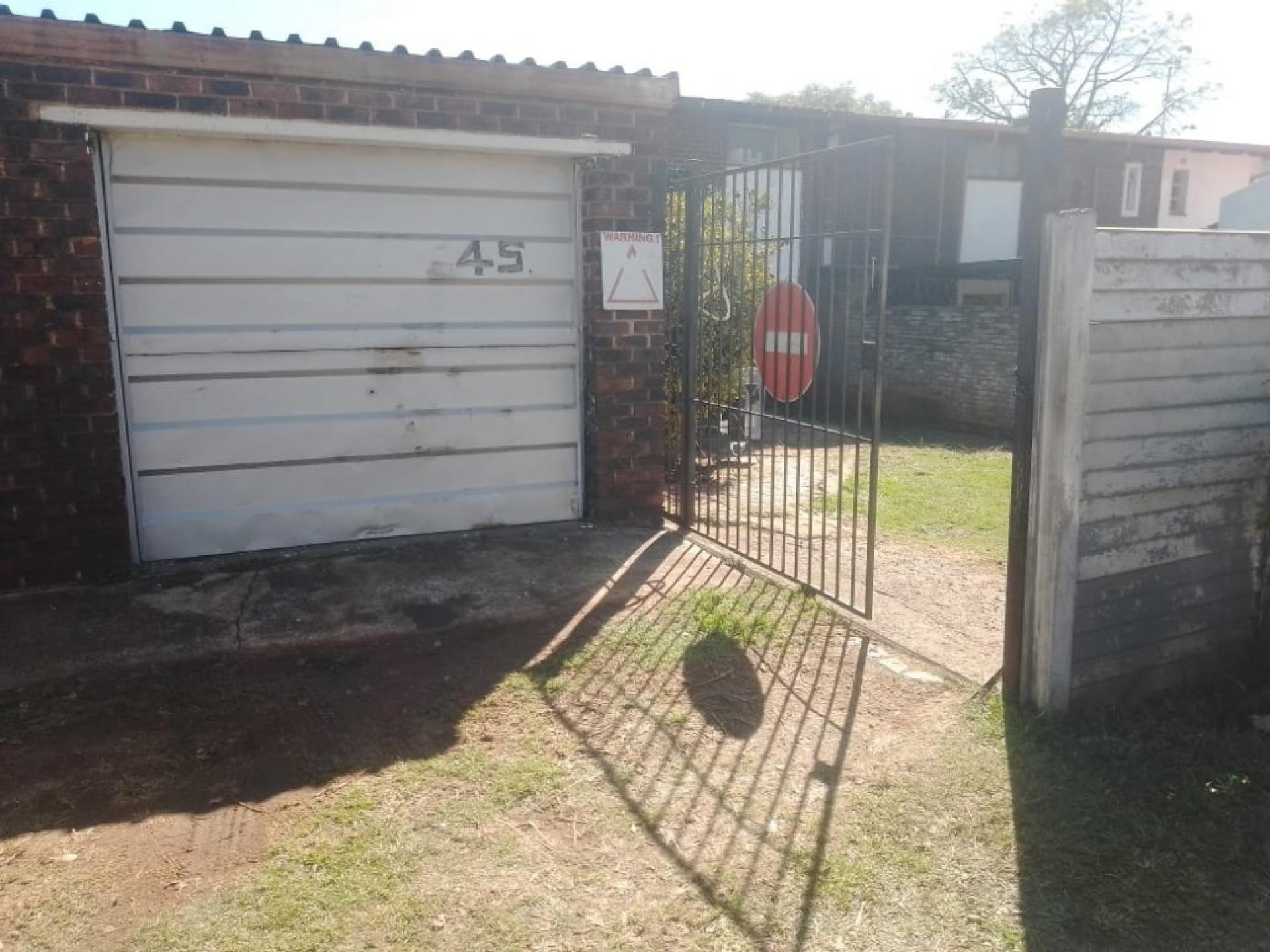 3 Bedroom House for Sale For Sale in Montgomery Park MR575