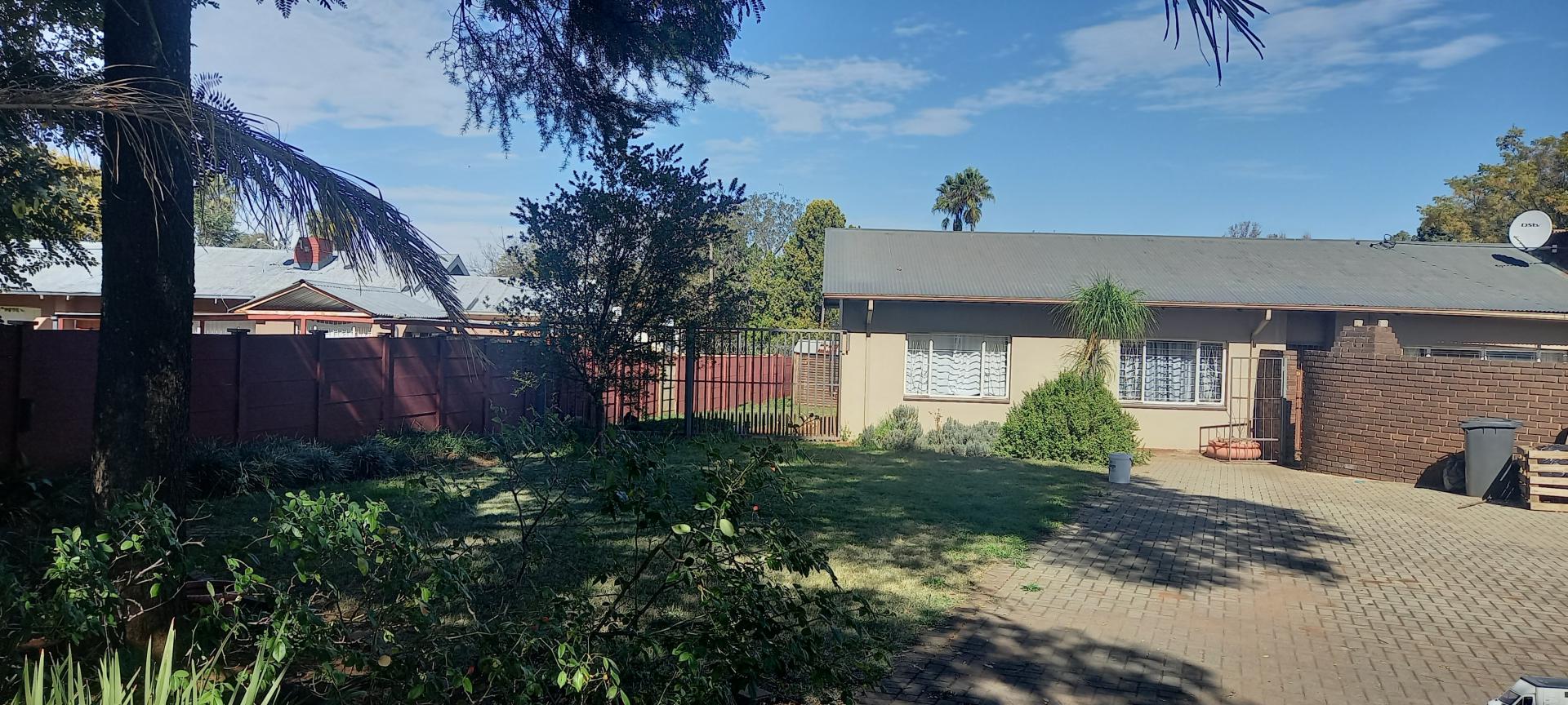 5 Bedroom House for Sale For Sale in Valhalla MR575074 M