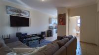 Lounges - 19 square meters of property in Parklands