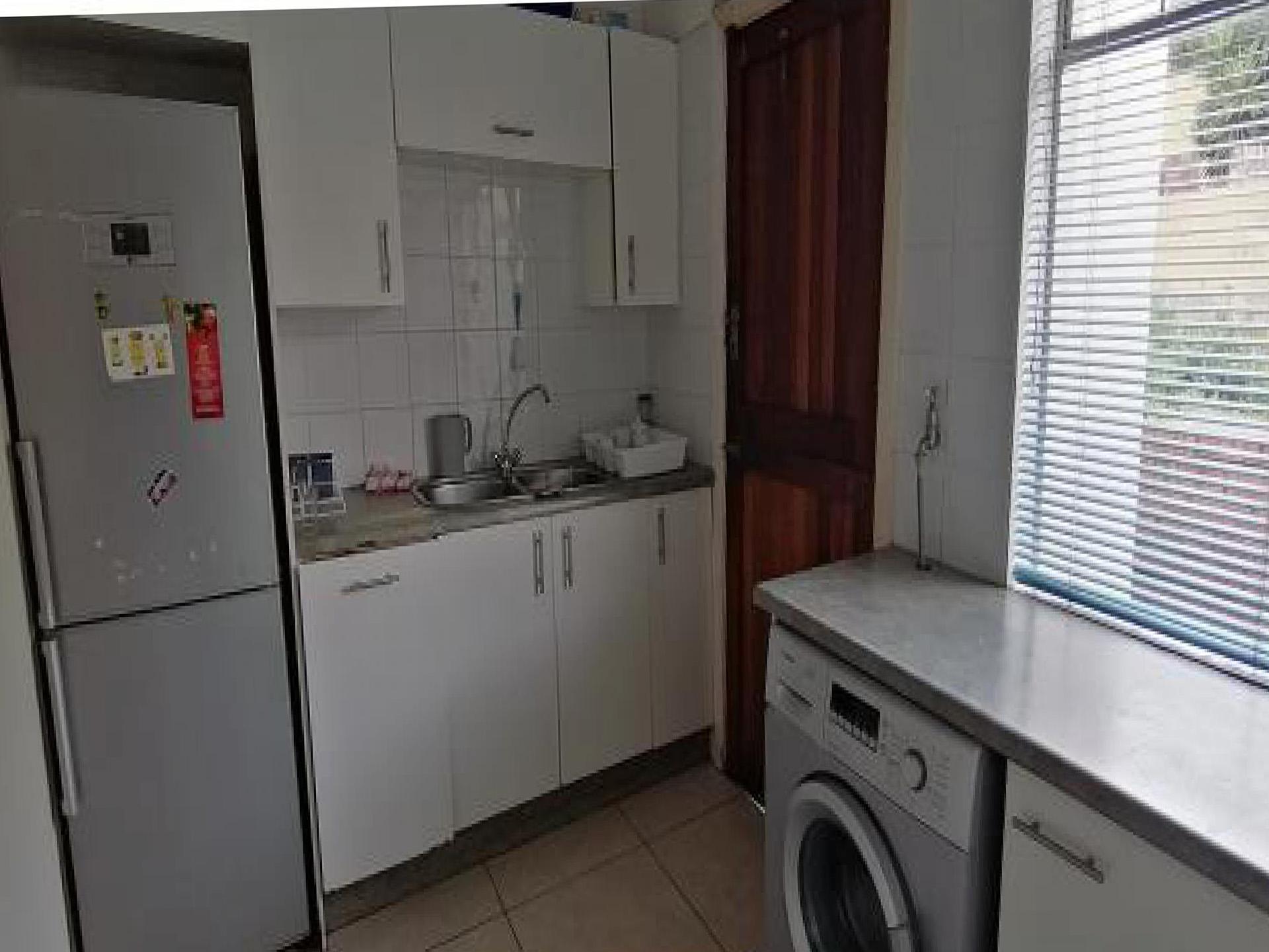 Kitchen of property in Adcockvale