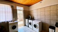 Rooms - 5 square meters of property in Hazeldene