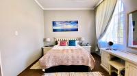 Bed Room 1 - 20 square meters of property in Hazeldene