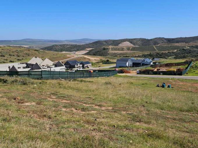 Land for Sale For Sale in Hartenbos - MR575404