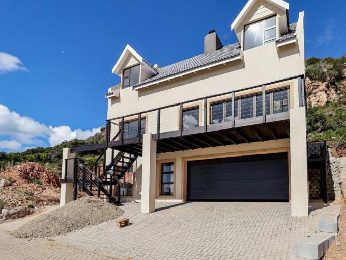 3 Bedroom House for Sale For Sale in Mossel Bay - MR575563