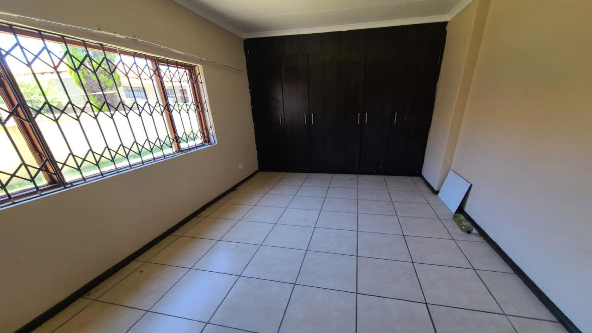 Bed Room 3 of property in Tasbetpark