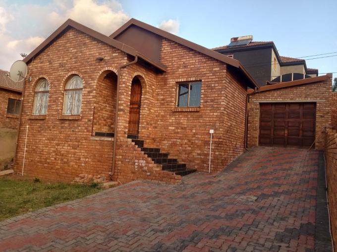 3 Bedroom House for Sale For Sale in Atteridgeville - MR575993