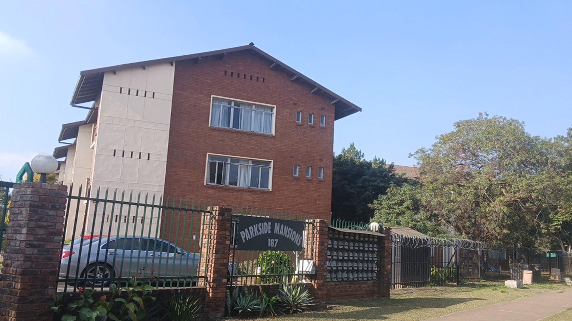 Front View of property in Scottsville