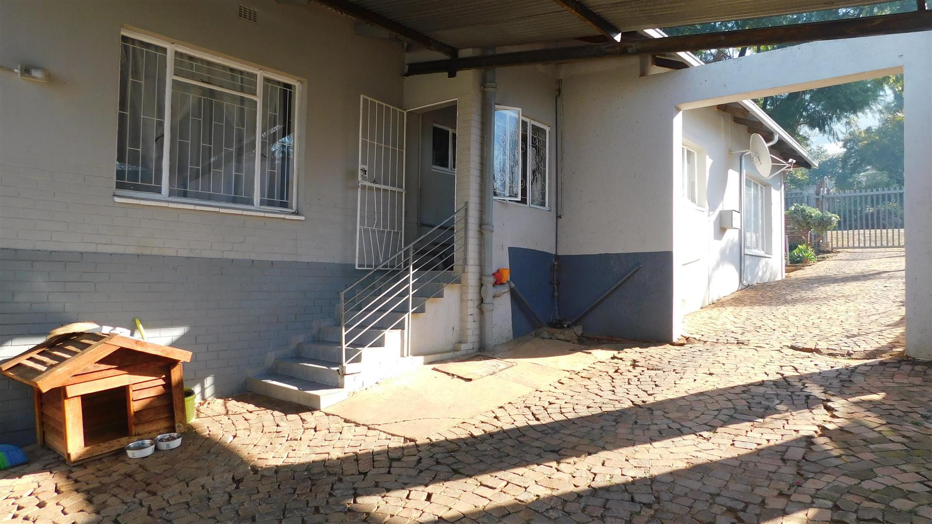 Backyard of property in Mountain View